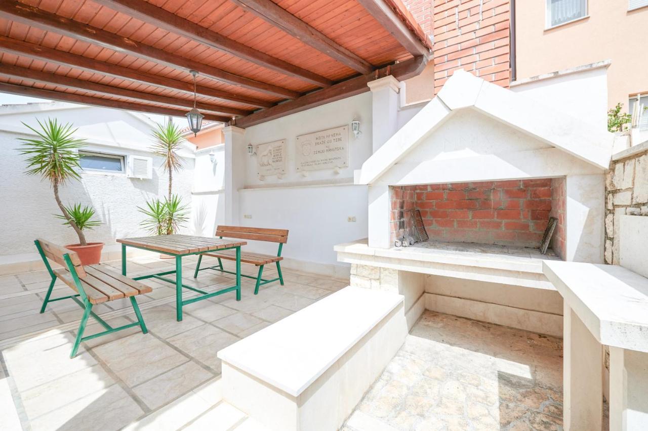 Vila Veljko Okrug Gornji Exteriör bild